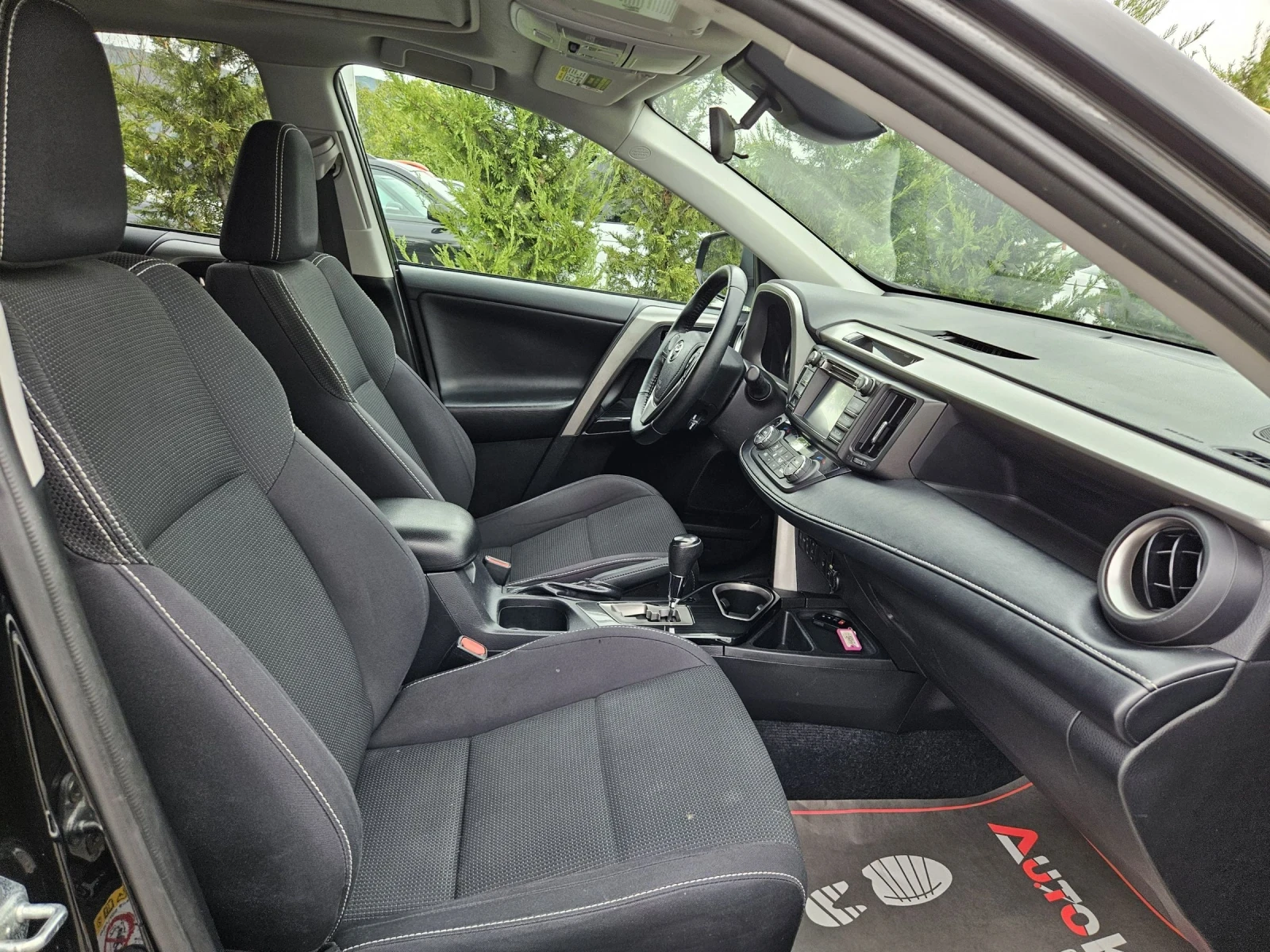 Toyota Rav4 2.5i-178= = 44= =   | Mobile.bg   15