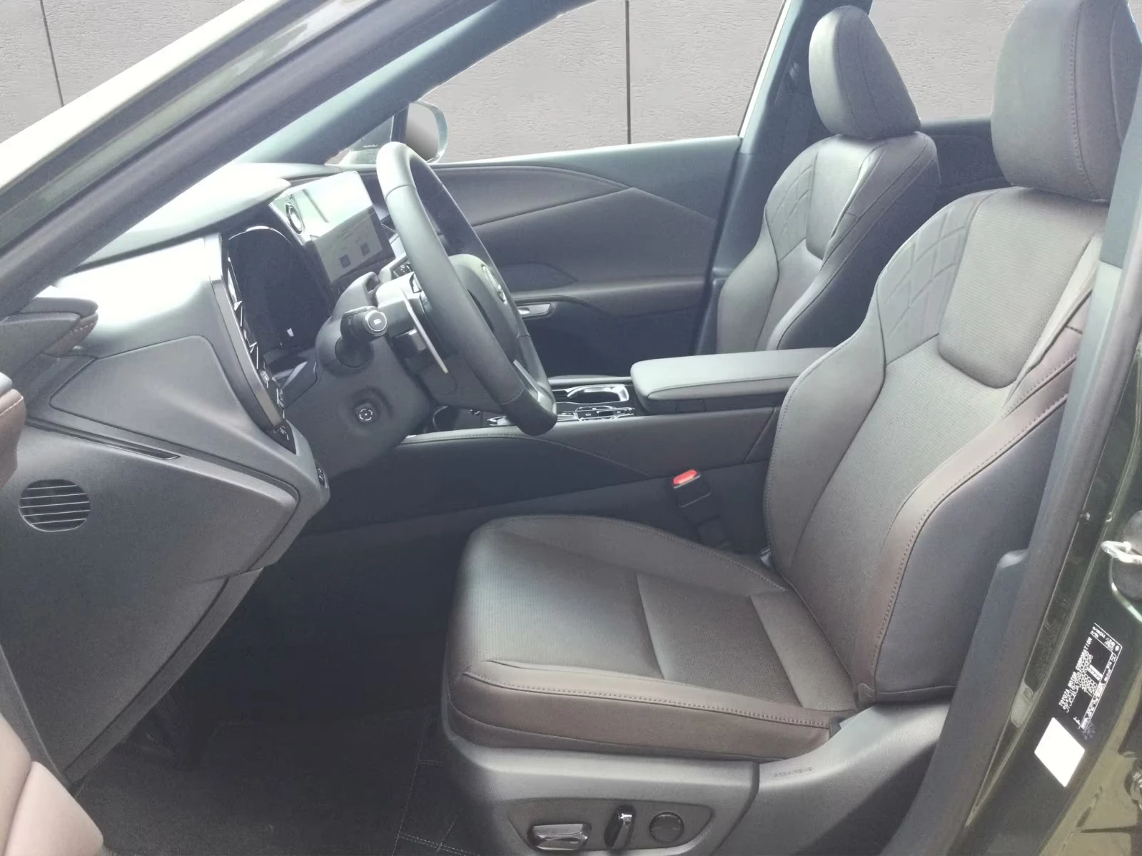 Lexus RX 450h plus EXECUTIVE/292HP/ИЗБОР ЦВЯТ/ВСИЧКИ ЕКСТРИ/PANO/158h, снимка 12 - Автомобили и джипове - 53772717