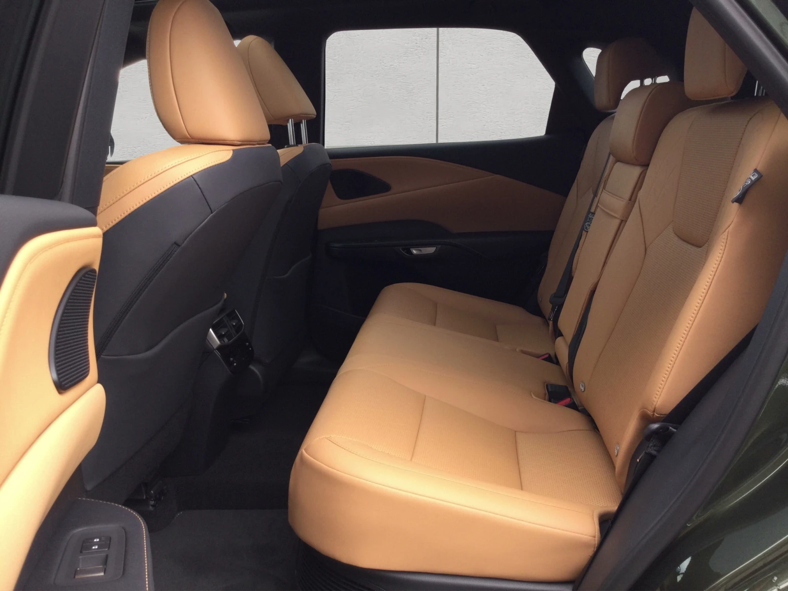 Lexus RX 450h plus EXECUTIVE/292HP/ИЗБОР ЦВЯТ/ВСИЧКИ ЕКСТРИ/PANO/158h, снимка 9 - Автомобили и джипове - 53772717