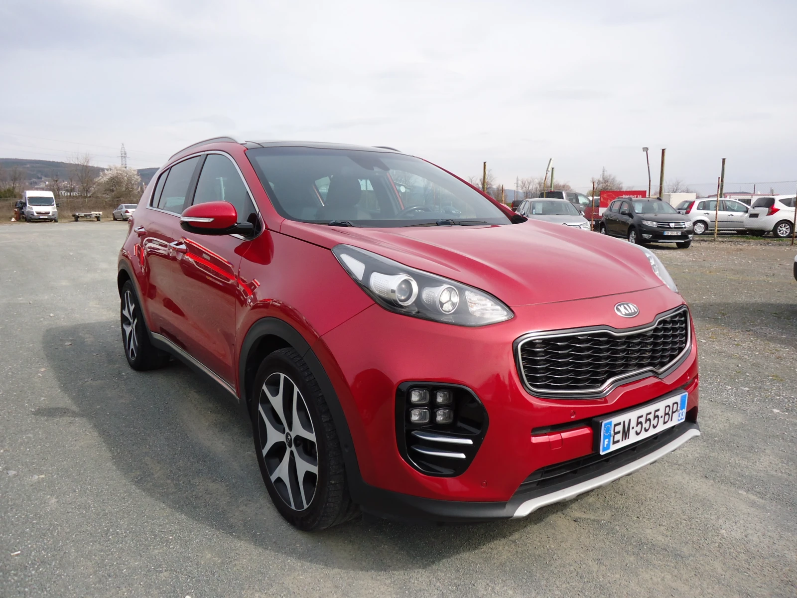 Kia Sportage GT Line 1.7 GRDI Автоматик, Камера, Навигация , снимка 3 - Автомобили и джипове - 53923359