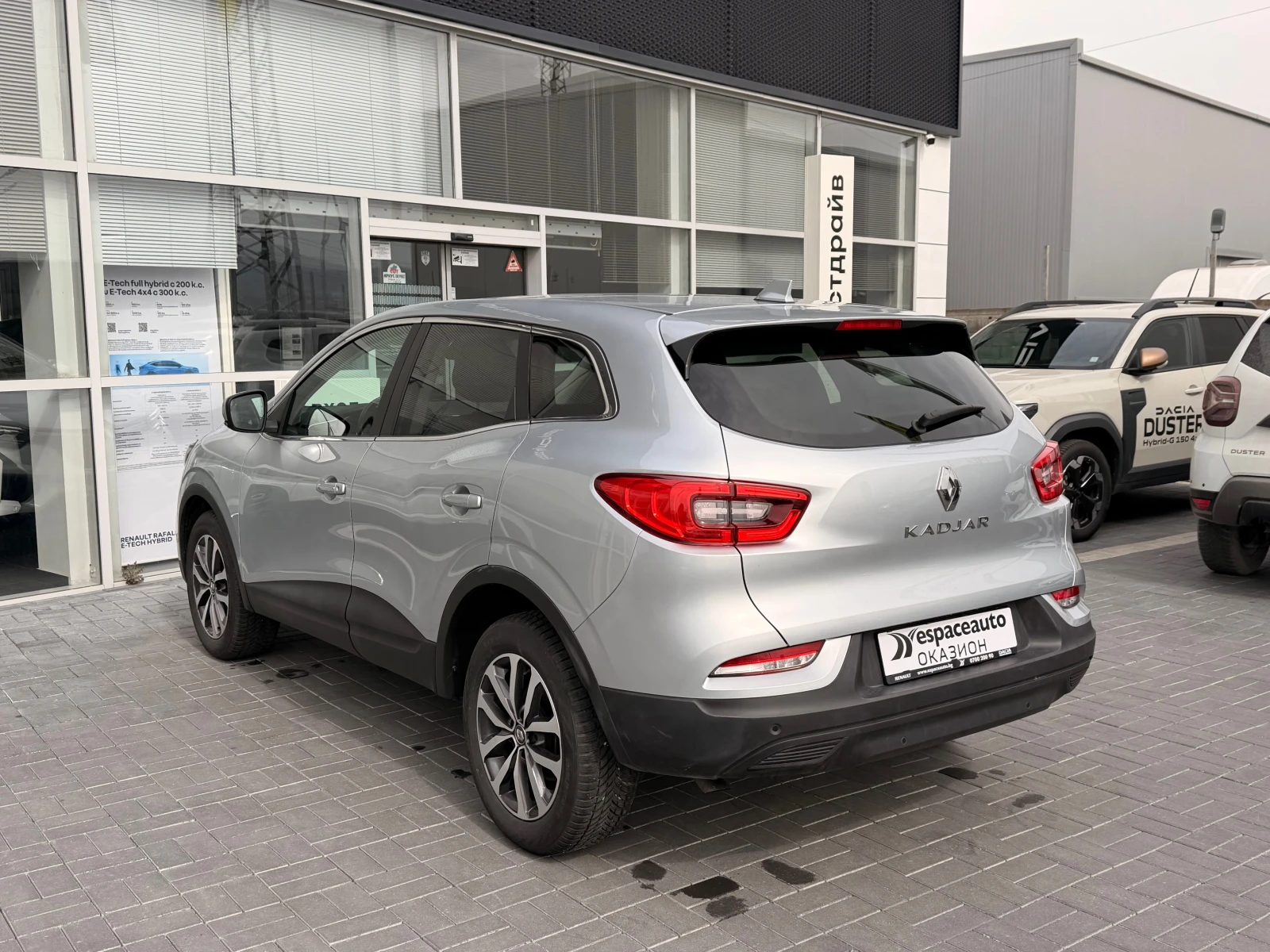 Renault Kadjar 1.3 TCe / 140 к.с. / аutomat / Zen, снимка 6 - Автомобили и джипове - 54229482