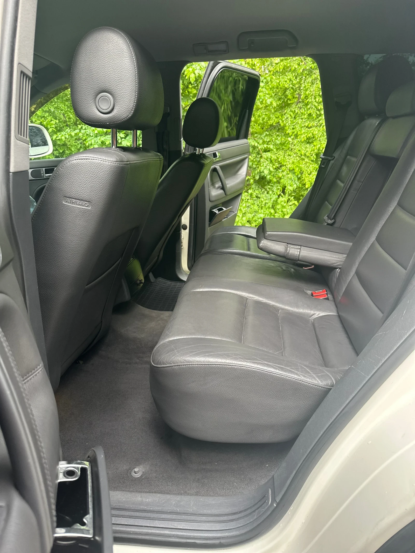 VW Touareg FACE LIFT, снимка 12 - Автомобили и джипове - 54528065