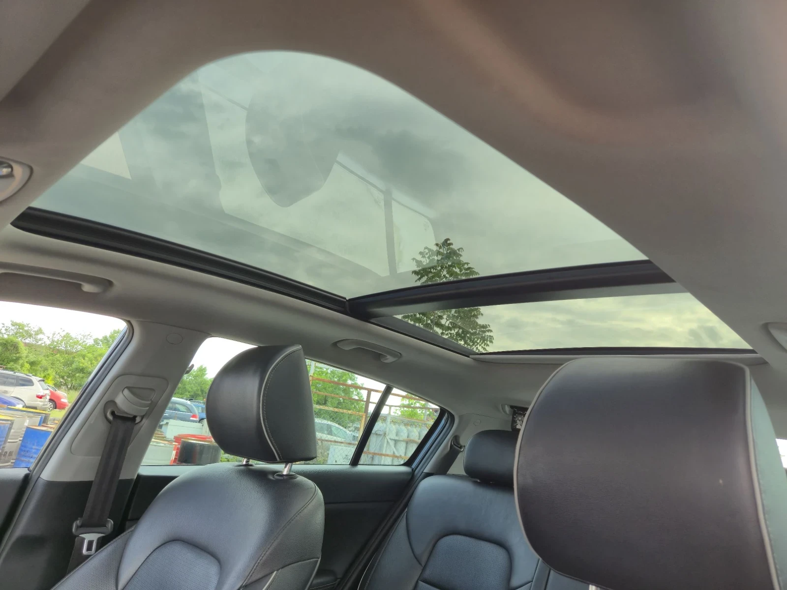 Kia Sportage 1.7, снимка 9 - Автомобили и джипове - 54673484