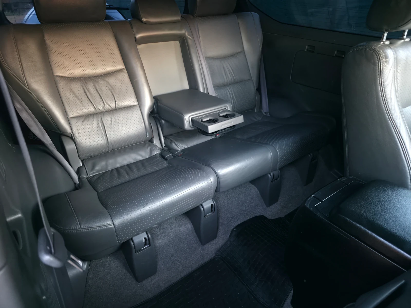 Toyota Land cruiser 3.0, снимка 10 - Автомобили и джипове - 54743738