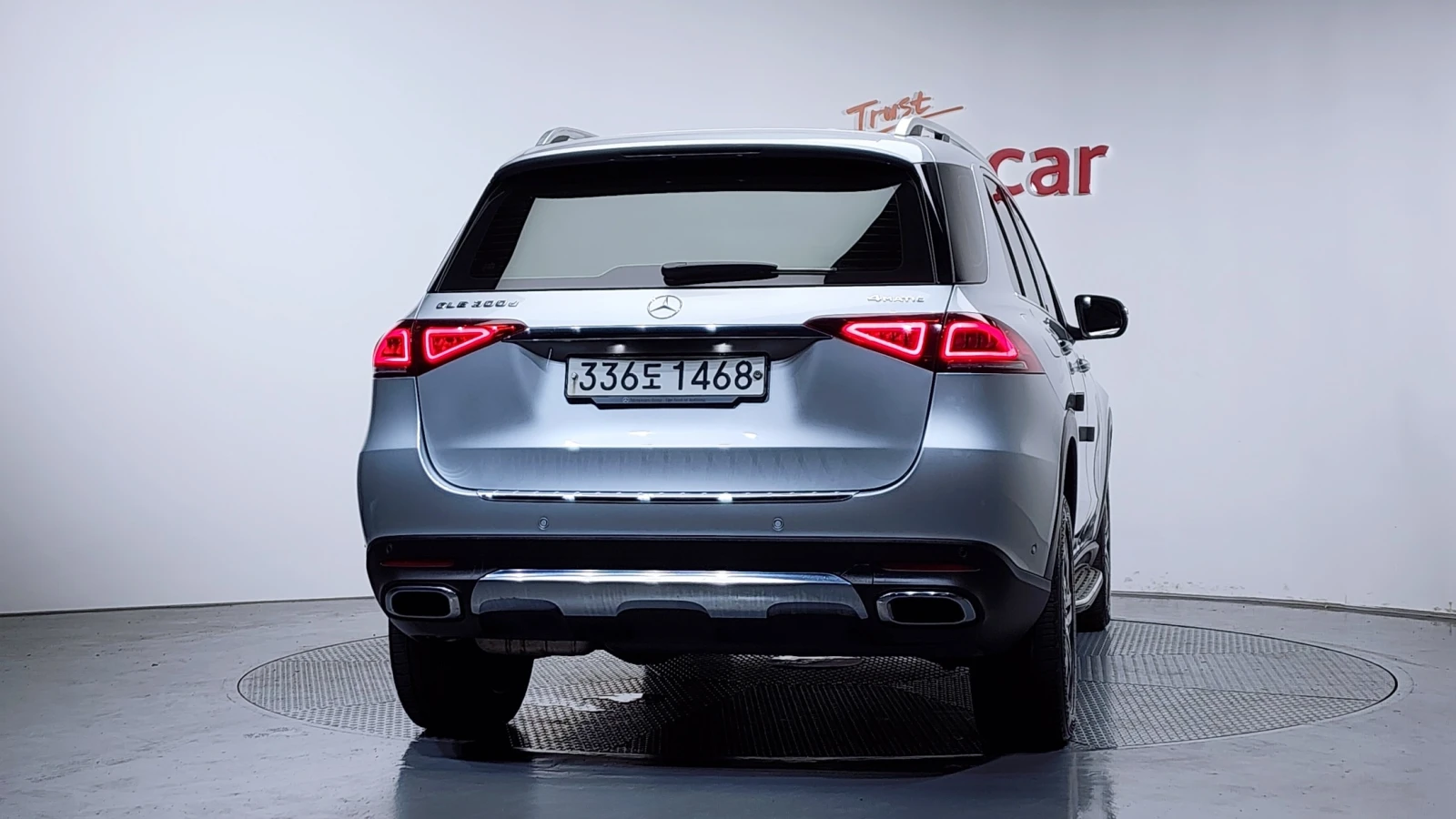 Mercedes-Benz GLC 300, снимка 4 - Автомобили и джипове - 55465632