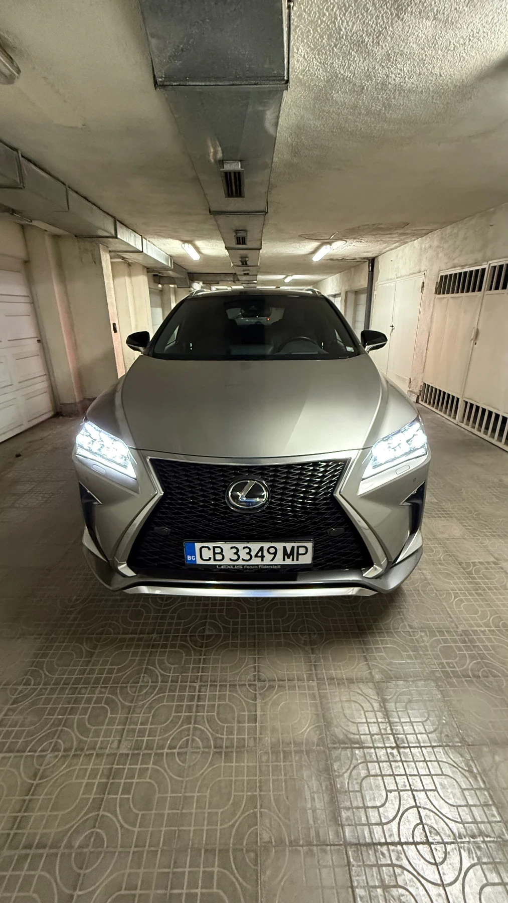 Lexus RX RX 300 F-sport, снимка 3 - Автомобили и джипове - 56238613