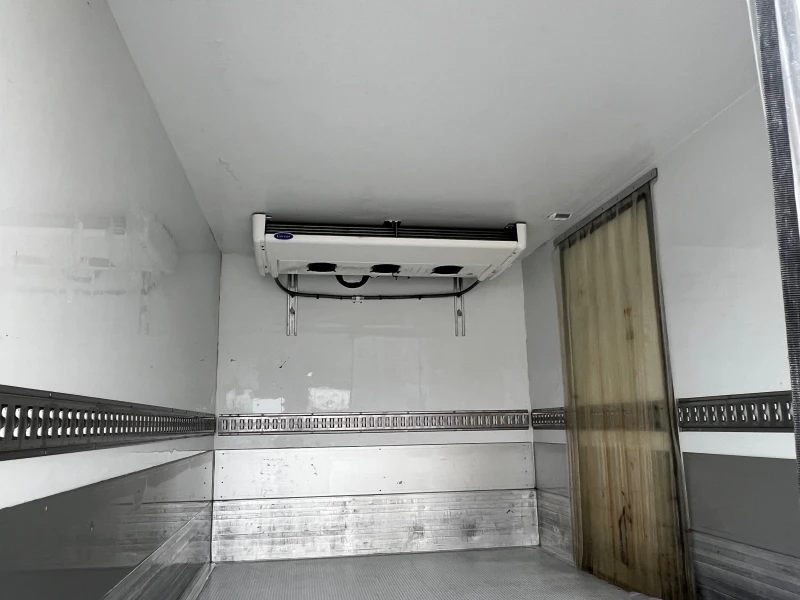 Mercedes-Benz Sprinter 319 V6, ХЛАДИЛЕН, -23, LED, FULL, CARRIER, снимка 9 - Бусове и автобуси - 53227606