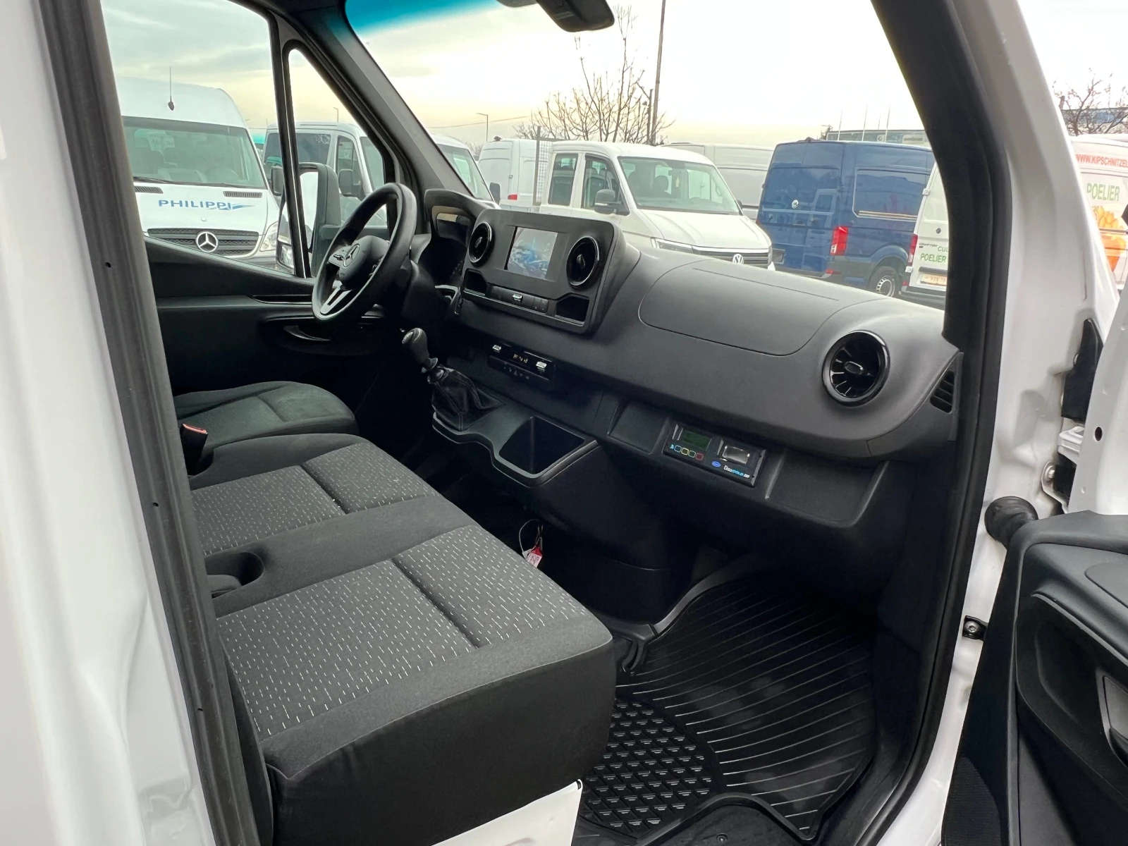 Mercedes-Benz Sprinter 319 V6, ��������, -23, LED, FULL, CARRIER | Mobile.bg � ����������� 12