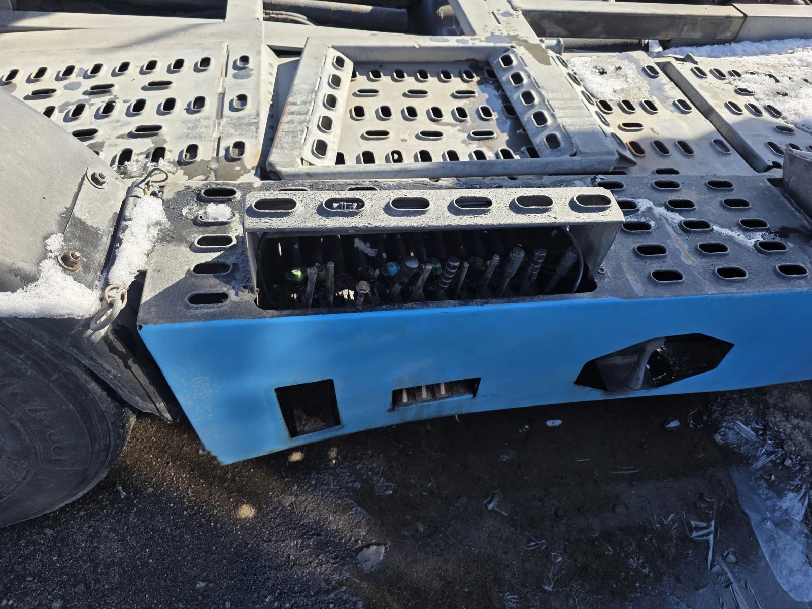 Mercedes-Benz 1841 L Actros - изображение 7