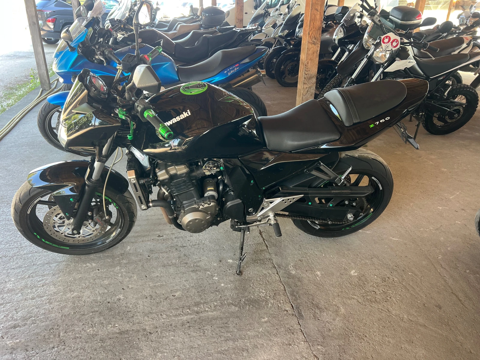 Kawasaki Z 750i Lizing, снимка 2 - Мотоциклети и мототехника - 55630670