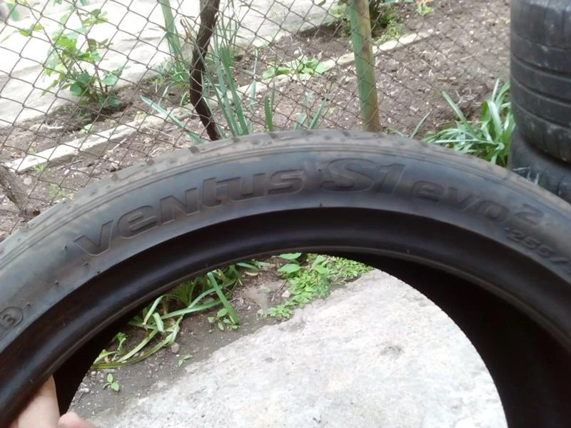 Гуми Летни 225/45R17, снимка 4 - Гуми и джанти - 18590420