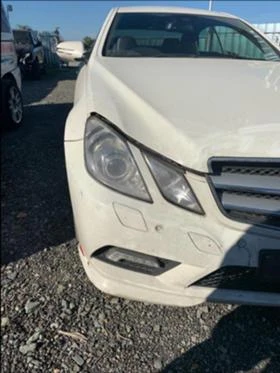 Mercedes-Benz E 350 E207 350 ня части всичко работи би ксенон , снимка 12