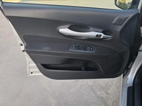 Toyota Auris 2.2 D-4D/ FACELIFT/ 126к.с./ ЕВРО 5, снимка 16