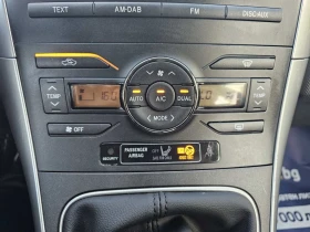 Toyota Auris 2.2 D-4D/ FACELIFT/ 126к.с./ ЕВРО 5, снимка 14