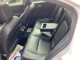 Alfa Romeo Giulia 4dr Sdn AWD /CARFAX/Подгрев/Панорама/, снимка 9