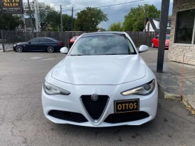 Alfa Romeo Giulia 4dr Sdn AWD /CARFAX/Подгрев/Панорама/, снимка 1