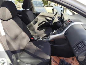 Toyota Auris 1.8HYBRID SYNERGY DRIVE* LED* EURO5B* АВТОМАТИК, снимка 12