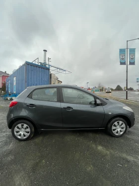 Mazda 2 1.3I, снимка 6