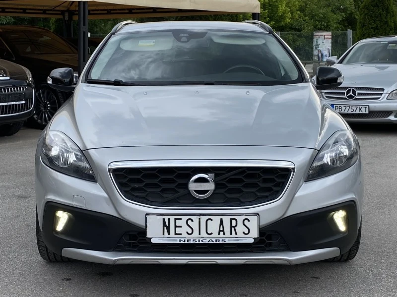 Volvo V40 Cross Country 1.6D D2 6ск. 100% РЕАЛНИ КИЛОМЕТРИ-ДОКАЗУЕМИ !!!! , снимка 2 - Автомобили и джипове - 46962632