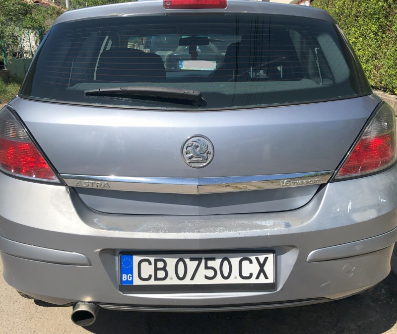 Opel Astra, снимка 3 - Автомобили и джипове - 45642251