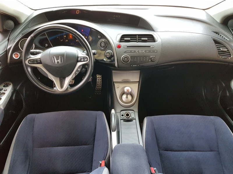 Honda Civic 2.2 CDTI - 140 к.с. 6 скорости ЛИЗИНГ, снимка 10 - Автомобили и джипове - 46430843