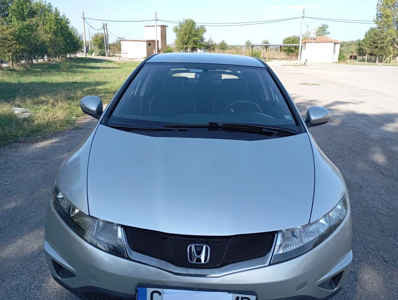 Honda Civic 1.8 i VTEC, снимка 2 - Автомобили и джипове - 47364291