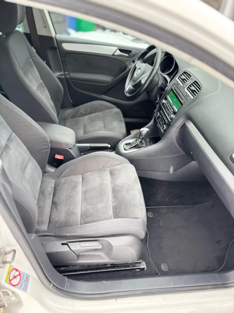 VW Golf 2.0 TDI, снимка 11 - Автомобили и джипове - 48524450