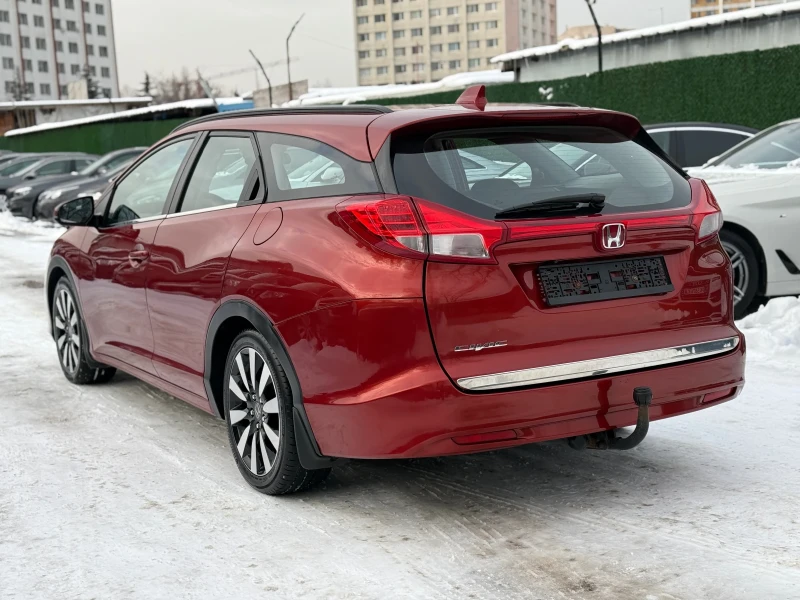 Honda Civic Tourer 1.6 i-dtec/Facelift/CAMERA/LED, снимка 5 - Автомобили и джипове - 48695107