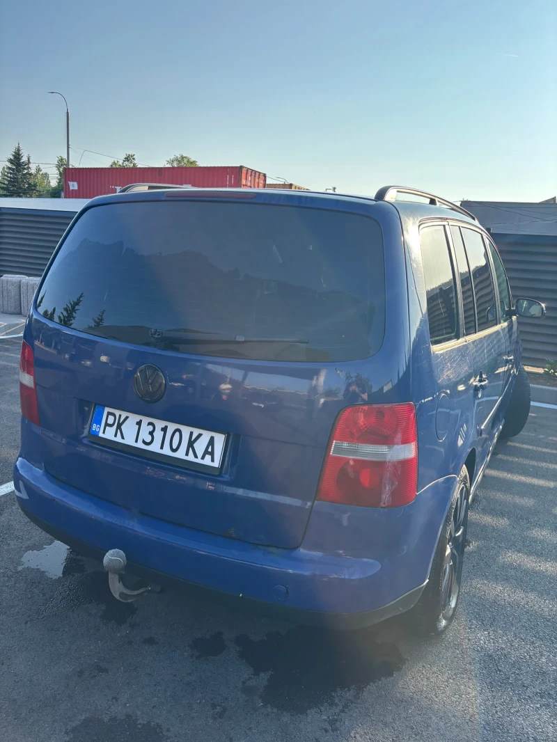 VW Touran, снимка 7 - Автомобили и джипове - 52667329