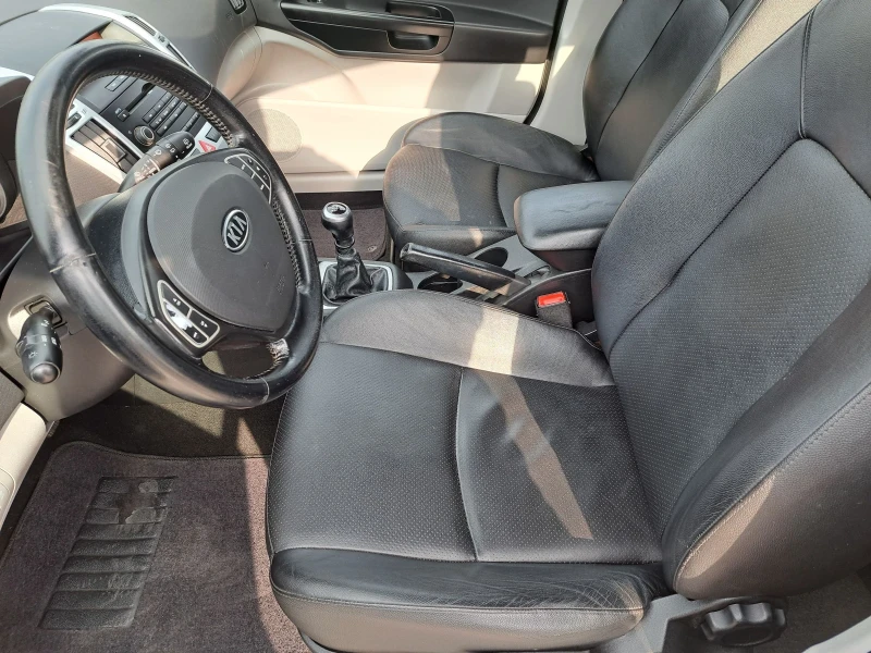Kia Ceed, снимка 9 - Автомобили и джипове - 51140309