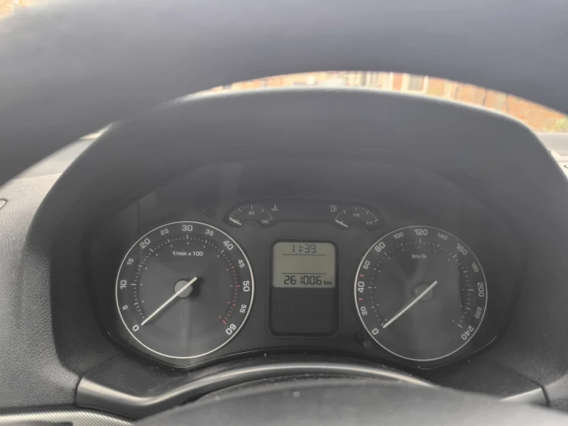 Skoda Octavia 1.9TDI, снимка 5 - Автомобили и джипове - 52583491