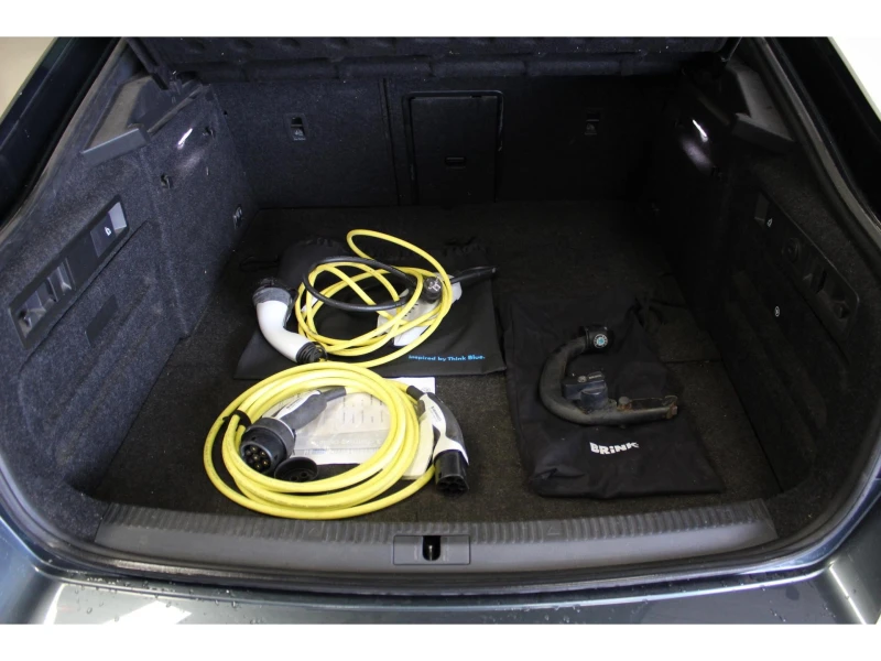 Skoda Superb 1.4 TSI Sportline - Хибрид, снимка 7 - Автомобили и джипове - 52660211