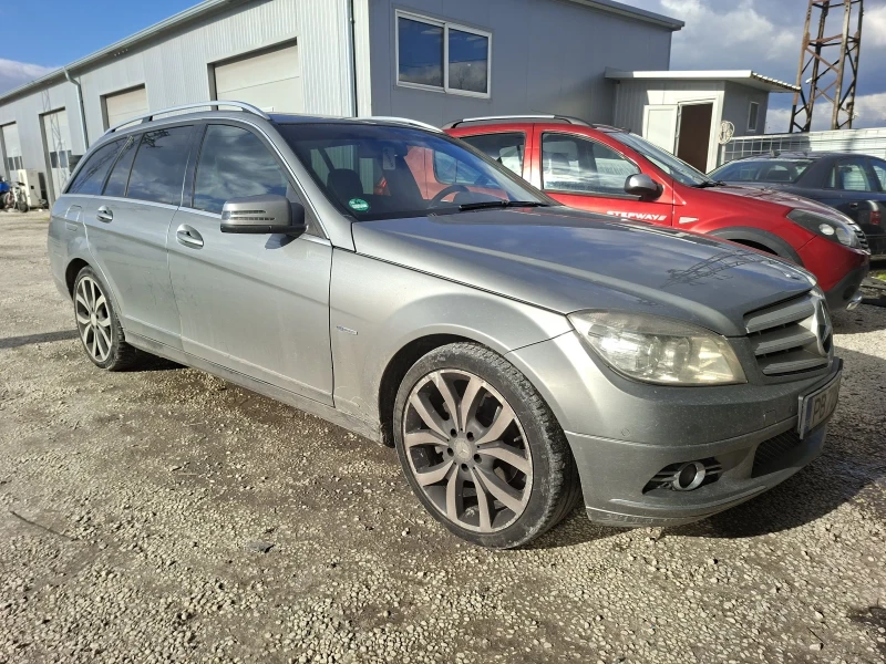 Mercedes-Benz C 220 cdi/AVANTGARDE/NAVI/KOJA/AVTOMATIK, снимка 1 - Автомобили и джипове - 52919214