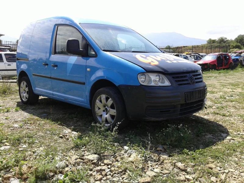 VW Caddy Ecofuel CNG, снимка 2 - Автомобили и джипове - 15428156