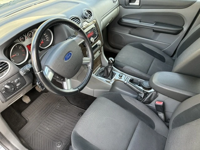 Ford Focus, снимка 7 - Автомобили и джипове - 56305667