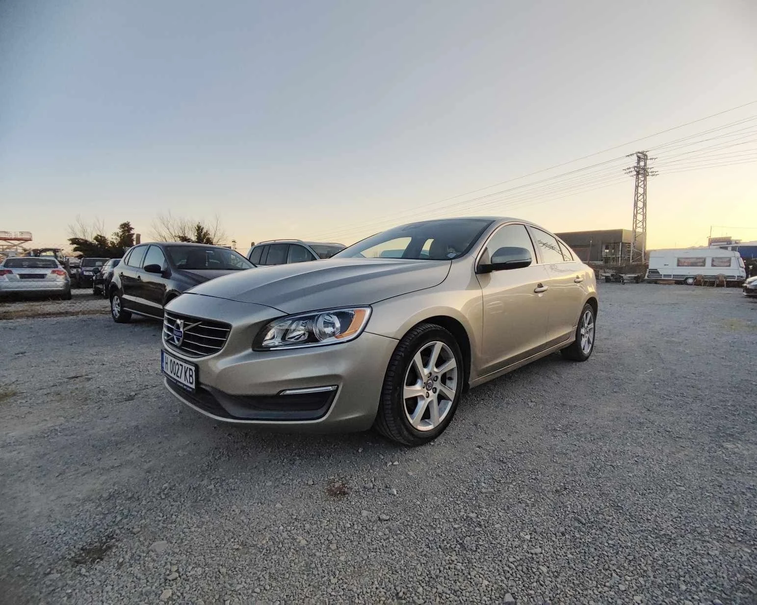 Volvo S60  - изображение 5