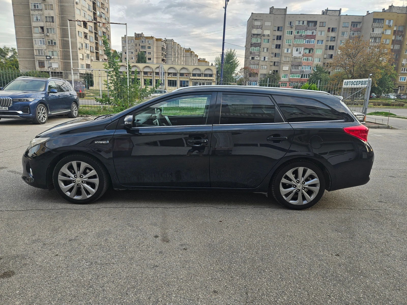 Toyota Auris 1.8 Hybrid/NAVI/Камера - изображение 2