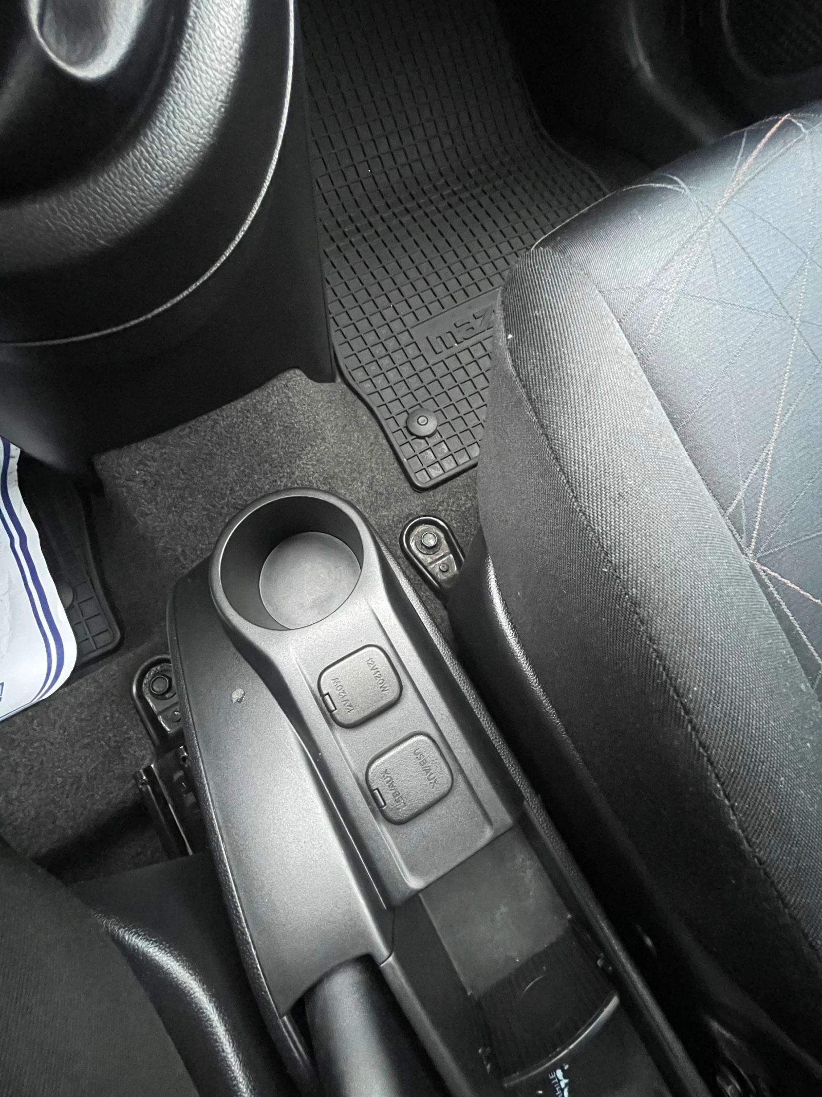 Mazda 2 1.3I | Mobile.bg — изображение 13