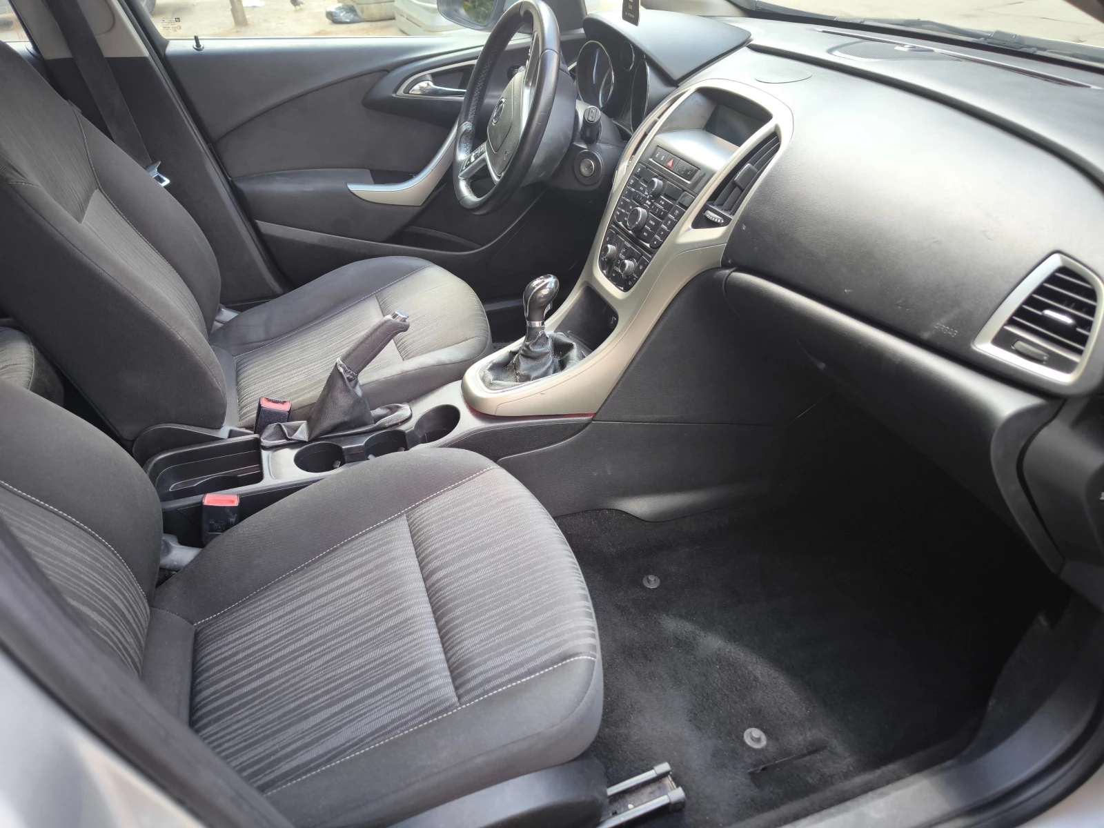 Opel Astra 1.7 CDTI - изображение 10