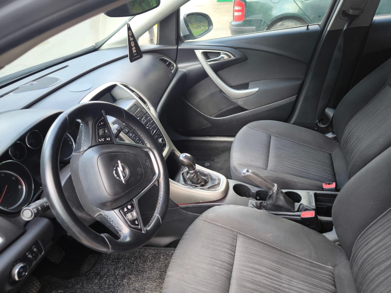 Opel Astra 1.7 CDTI - изображение 9