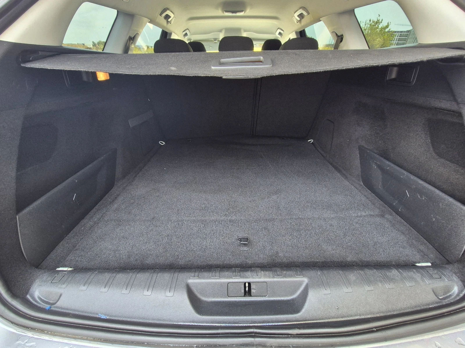 Peugeot 308 1.6 HDI - изображение 8