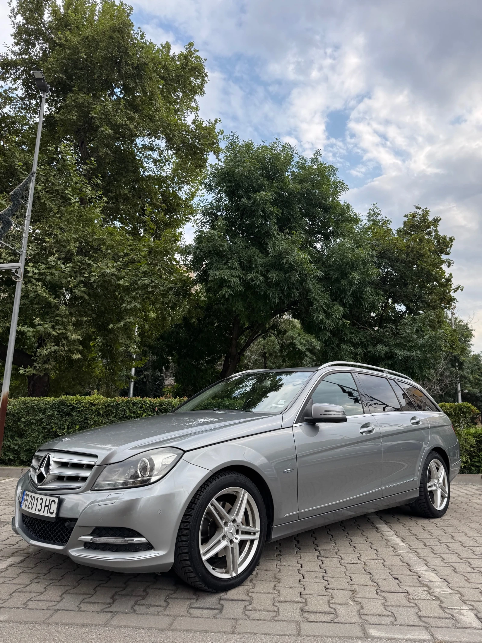 Mercedes-Benz C 220  - изображение 6