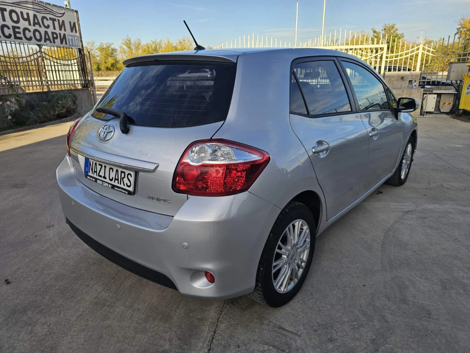 Toyota Auris 2.2 D-4D/ FACELIFT/ 126к.с./ ЕВРО 5 - изображение 5