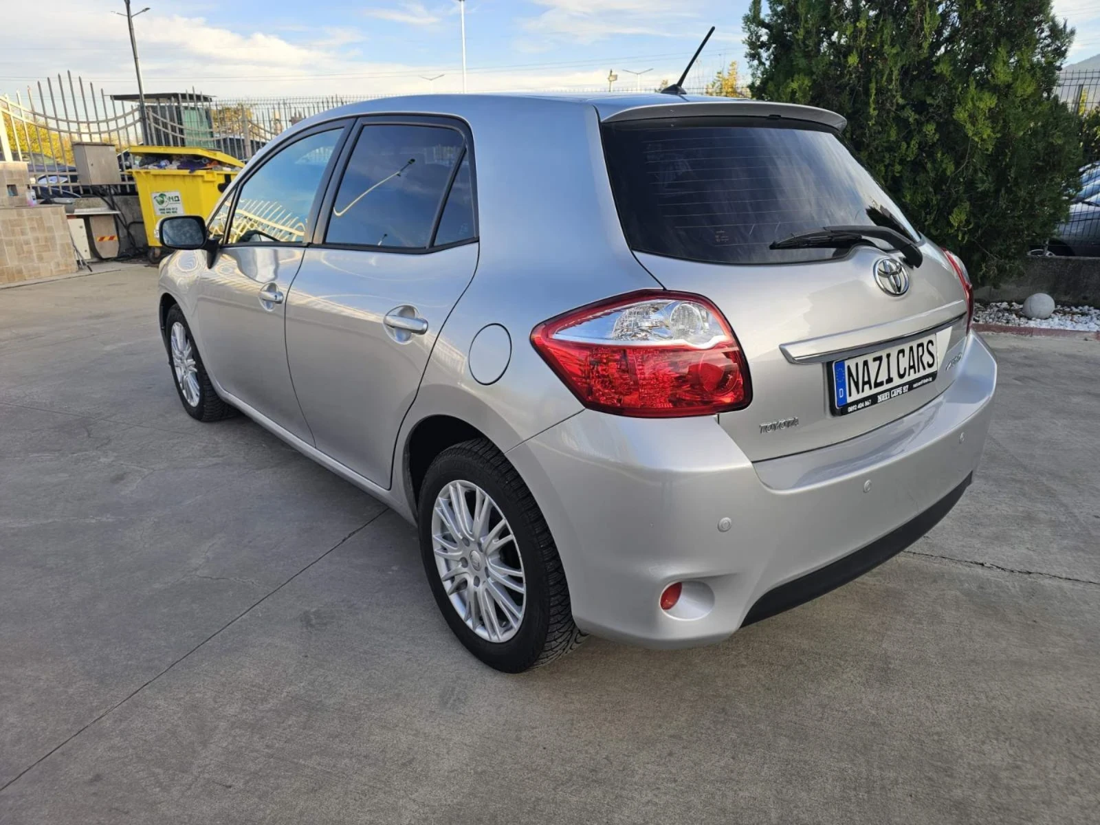 Toyota Auris 2.2 D-4D/ FACELIFT/ 126к.с./ ЕВРО 5 - изображение 3