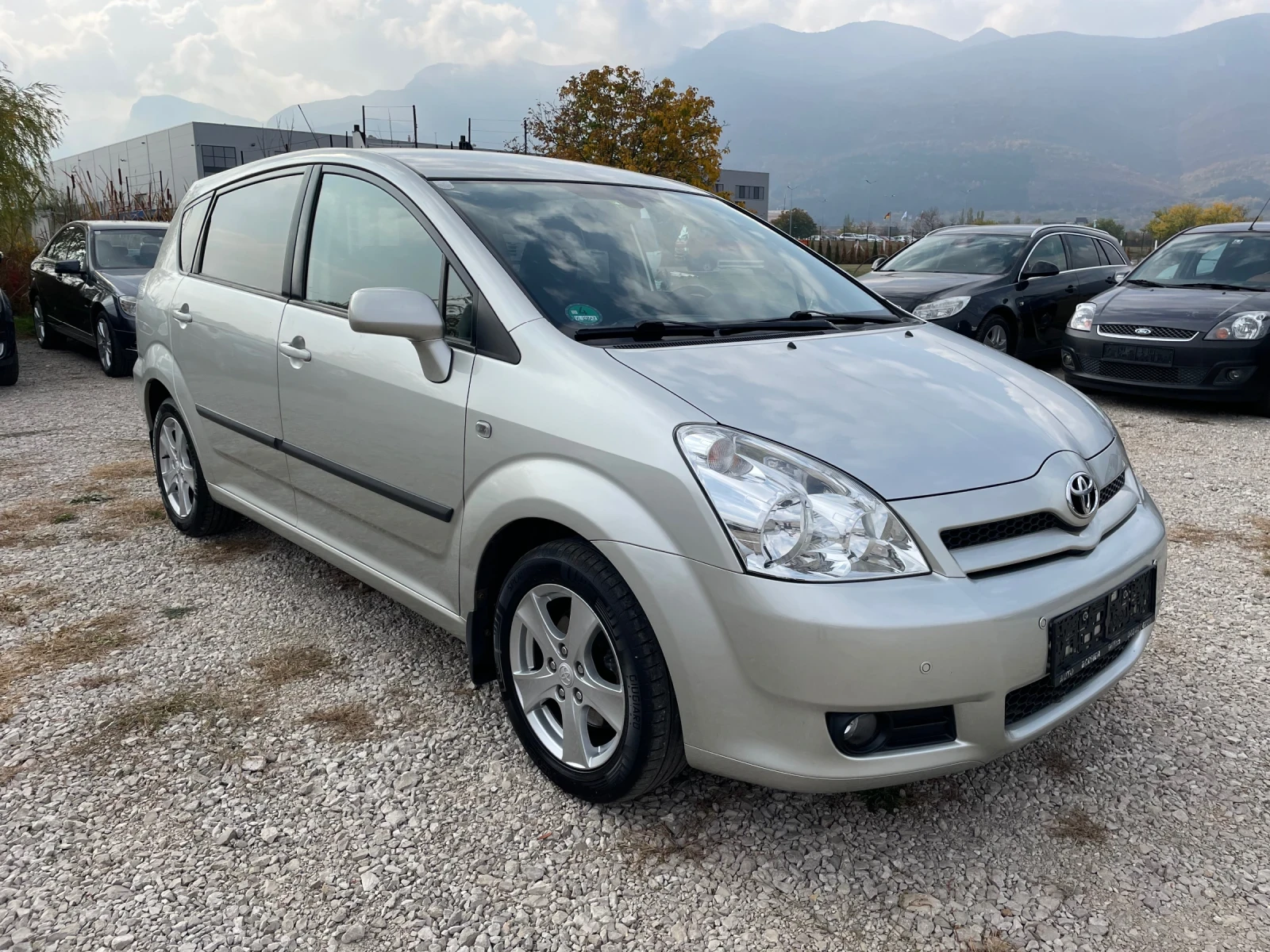 Toyota Corolla verso 1.6i  | Mobile.bg   3