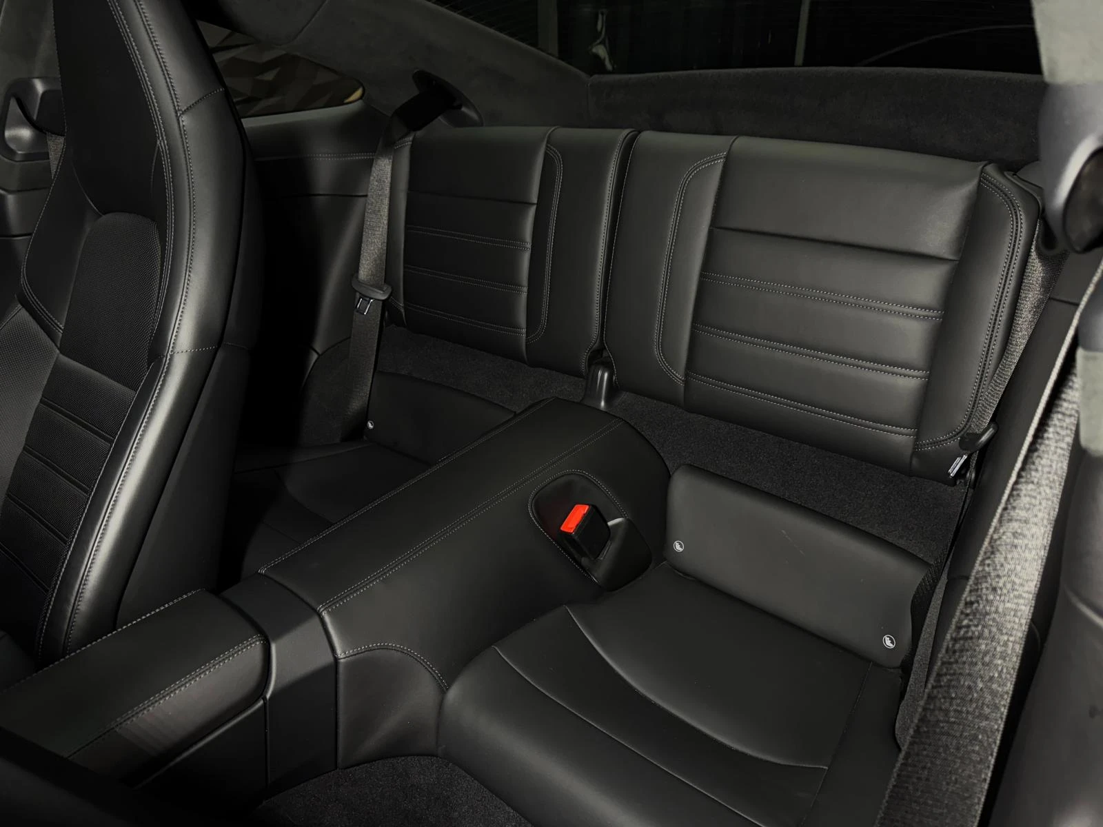 Porsche 911 Turbo Sport Chrono* Pano* Обдухване* BOSE - изображение 8