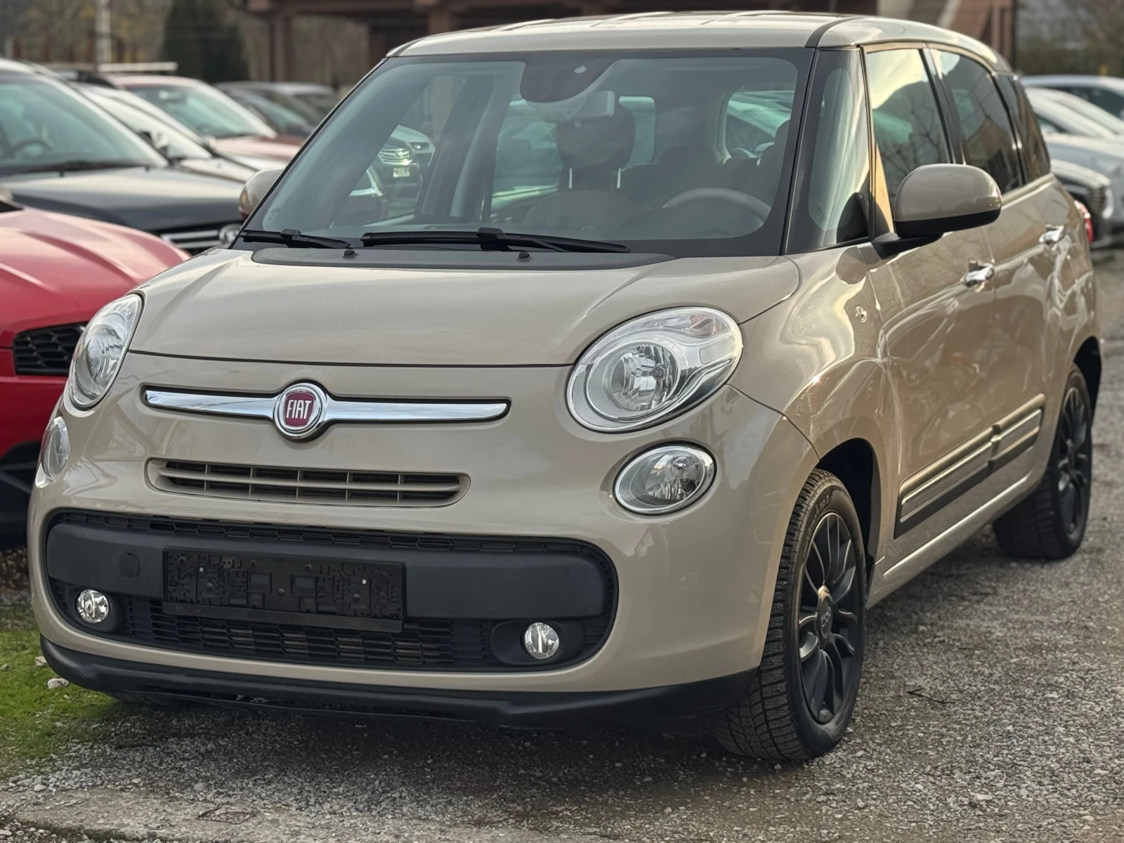 Fiat 500L 1.3M-Jet LIVING* АВТОМАТИК - изображение 4