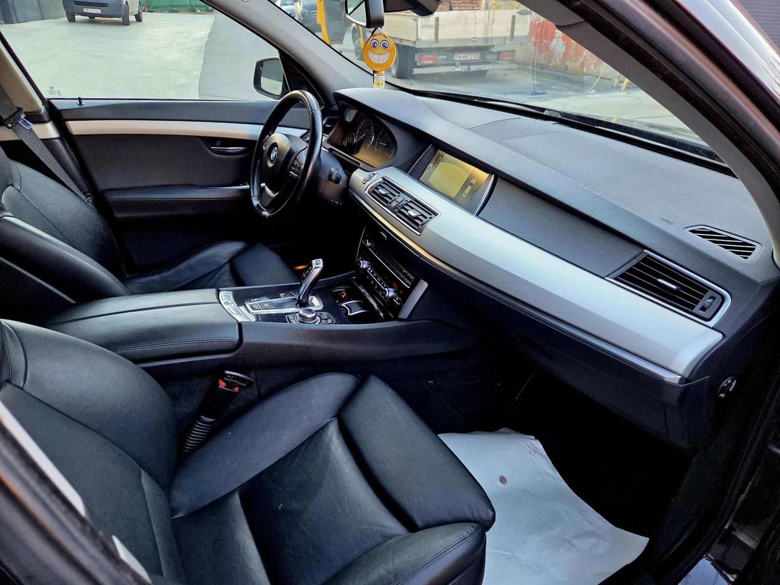 BMW 5 Gran Turismo 3.0d  | Mobile.bg   6