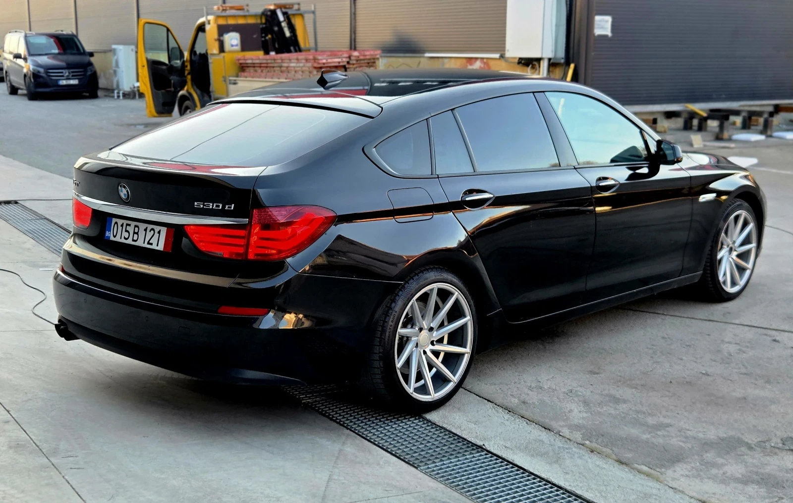 BMW 5 Gran Turismo 3.0d  | Mobile.bg   3