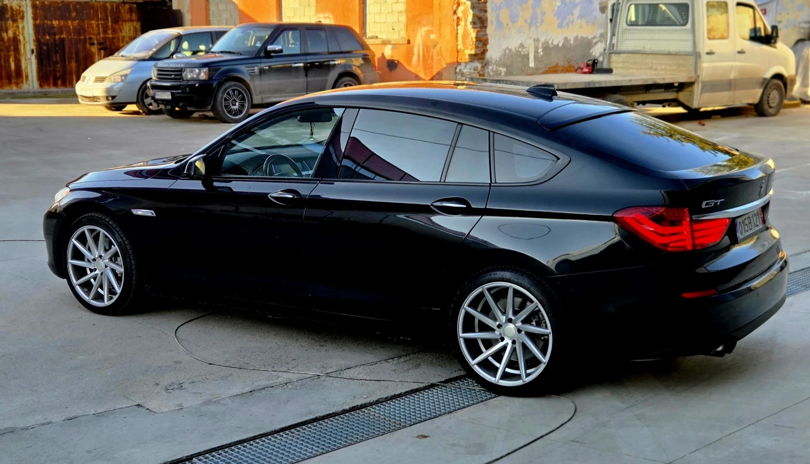 BMW 5 Gran Turismo 3.0d  | Mobile.bg   4